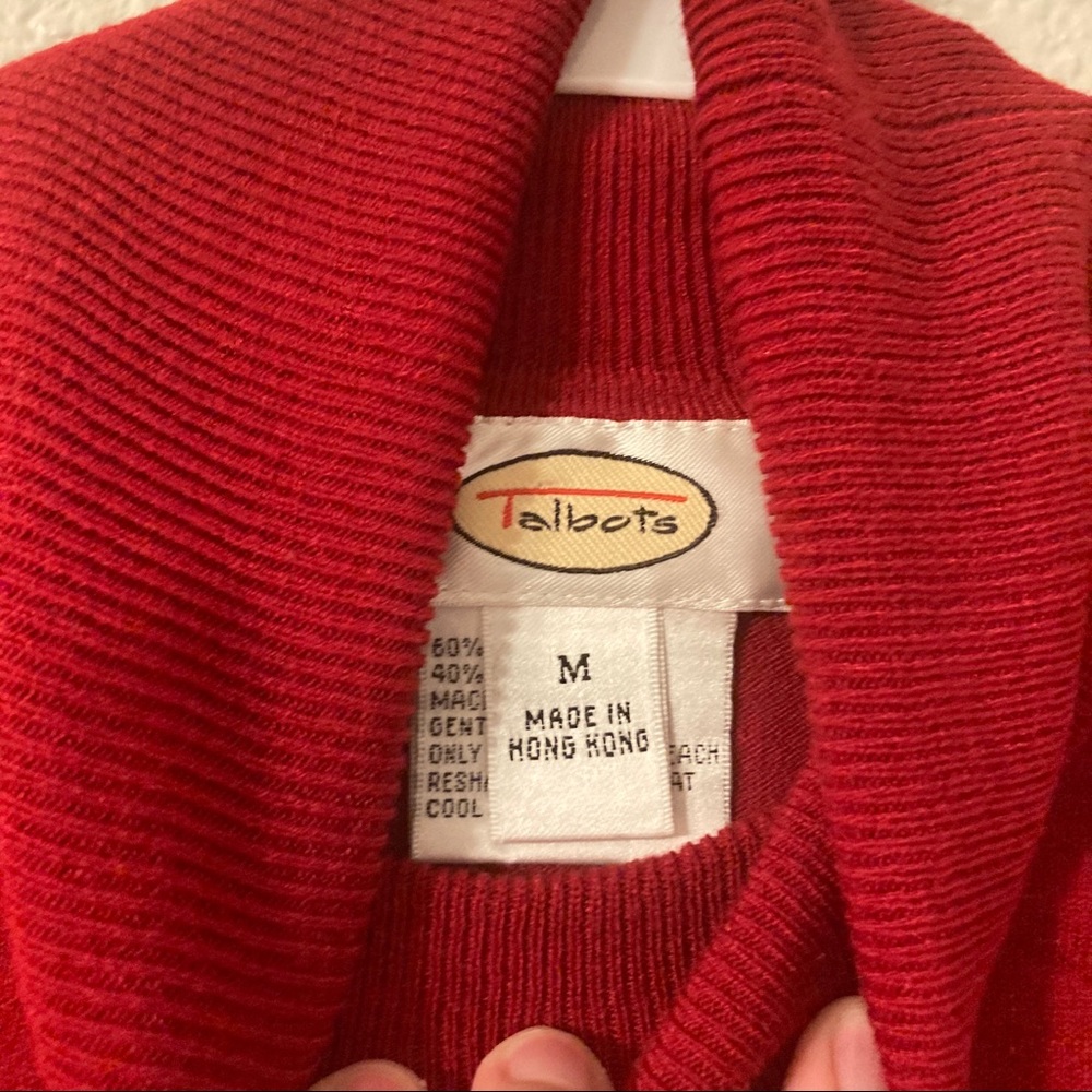 Basic Red Turtleneck - Picture 2 of 4